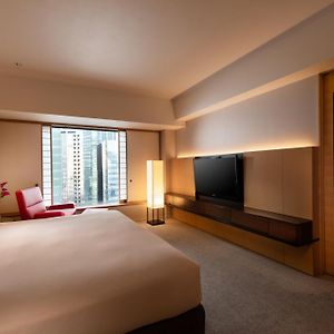 Suite king executive